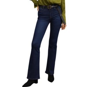 FRAME Le Shape Flare Jeans